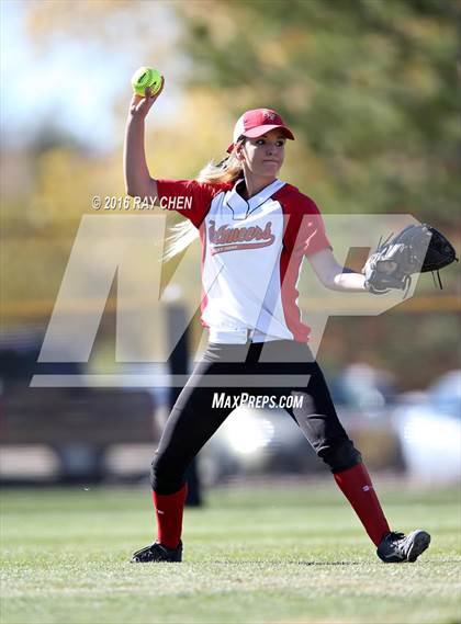 Thumbnail 1 in Eaton vs. Rocky Ford (CHSAA 3A Semifinal) photogallery.