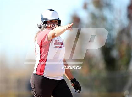 Thumbnail 2 in Eaton vs. Rocky Ford (CHSAA 3A Semifinal) photogallery.