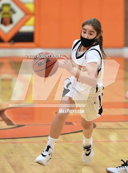 Thumbnail 3 in Hamilton @ Corona del Sol photogallery.