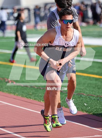 Thumbnail 3 in Herd Roundup @ Elk Grove HS photogallery.
