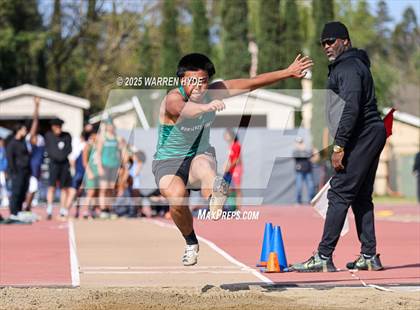 Thumbnail 1 in Herd Roundup @ Elk Grove HS photogallery.