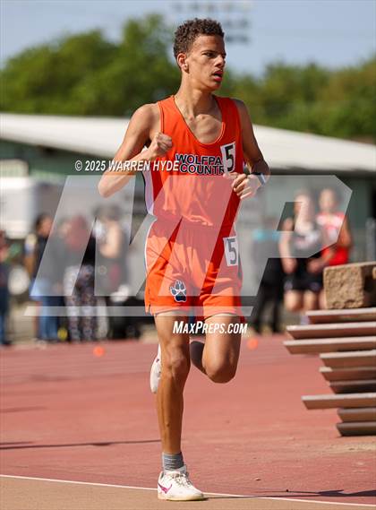 Thumbnail 3 in Herd Roundup @ Elk Grove HS photogallery.