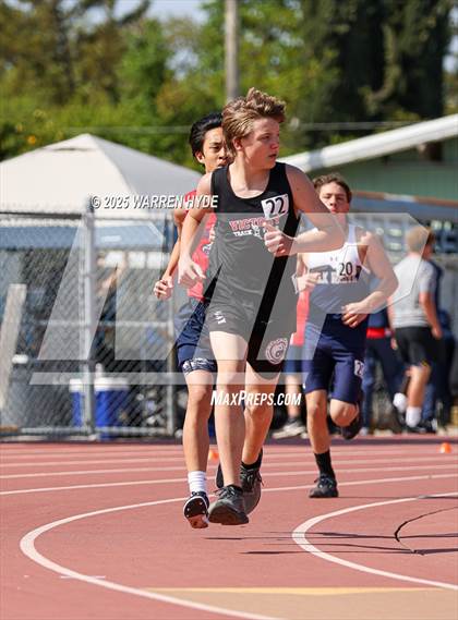 Thumbnail 3 in Herd Roundup @ Elk Grove HS photogallery.