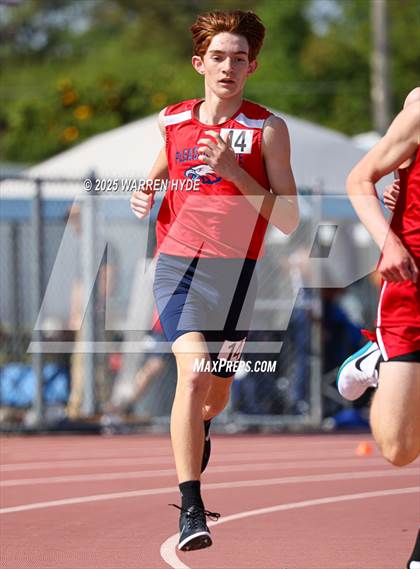 Thumbnail 1 in Herd Roundup @ Elk Grove HS photogallery.