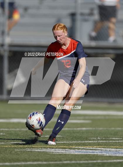 Thumbnail 2 in Green Canyon vs. Mountain Crest (UHSAA 4A Semifinal) photogallery.