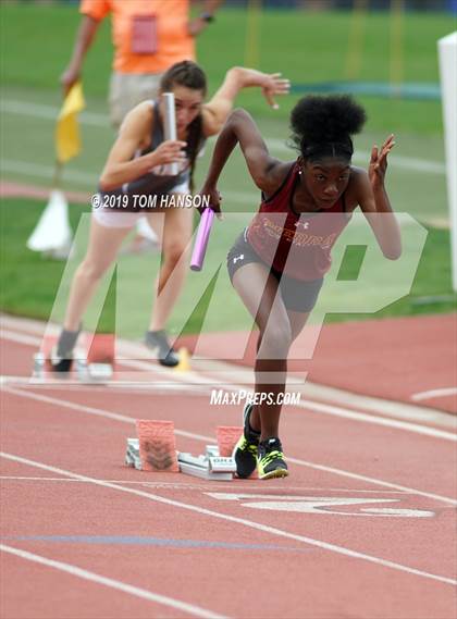 Thumbnail 2 in CHSAA State Meet (Day 2) photogallery.