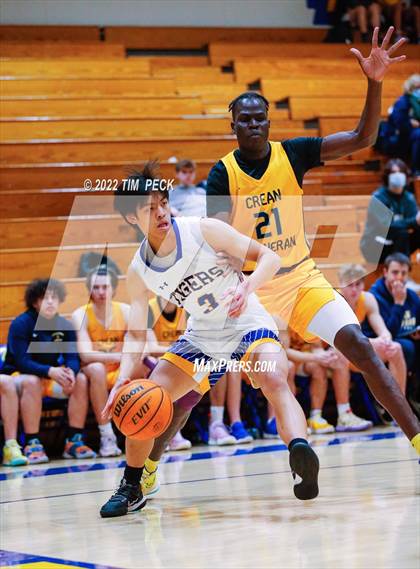 Thumbnail 2 in Crean Lutheran @ Valencia photogallery.