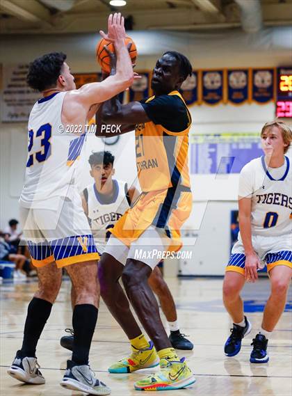 Thumbnail 1 in Crean Lutheran @ Valencia photogallery.