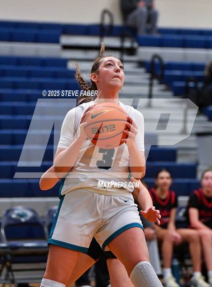 Thumbnail 1 in Camas @ Auburn Riverside photogallery.