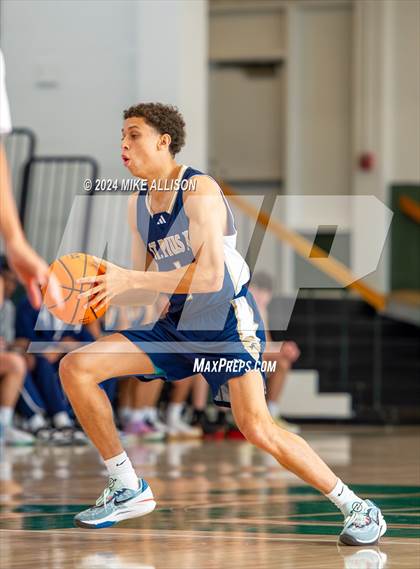 Thumbnail 2 in St. Pius X Catholic vs. Karns photogallery.