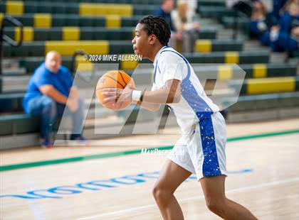Thumbnail 3 in St. Pius X Catholic vs. Karns photogallery.