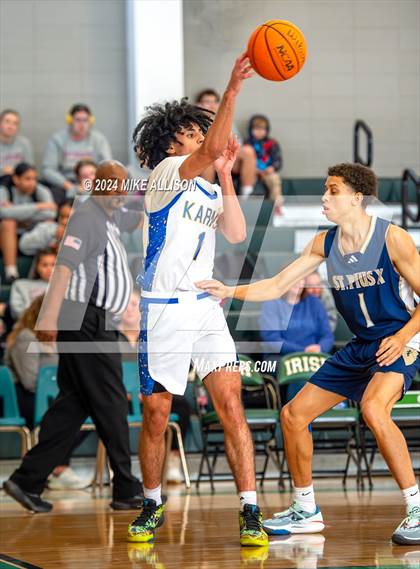 Thumbnail 3 in St. Pius X Catholic vs. Karns photogallery.