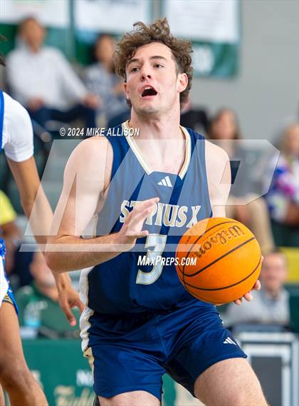 Thumbnail 2 in St. Pius X Catholic vs. Karns photogallery.