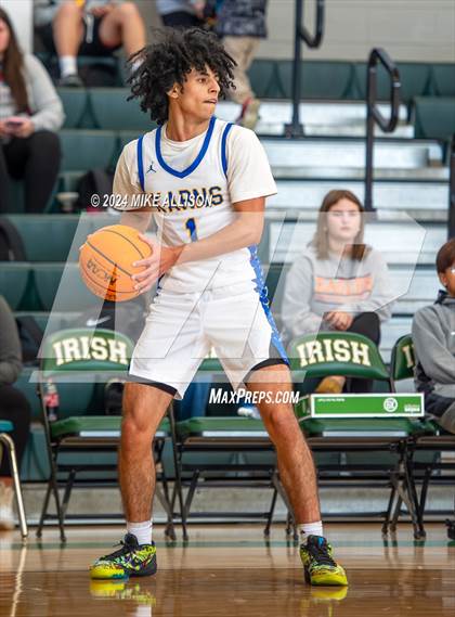 Thumbnail 1 in St. Pius X Catholic vs. Karns photogallery.