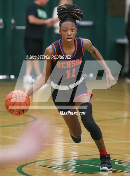 Thumbnail 2 in New Hope Academy vs. Benson Tech (MLK Showcase) photogallery.