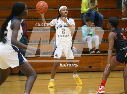 Thumbnail 3 in New Hope Academy vs. Benson Tech (MLK Showcase) photogallery.