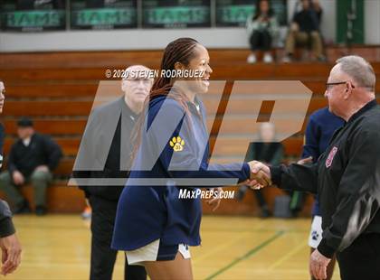 Thumbnail 3 in New Hope Academy vs. Benson Tech (MLK Showcase) photogallery.