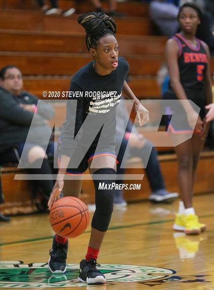 Thumbnail 3 in New Hope Academy vs. Benson Tech (MLK Showcase) photogallery.