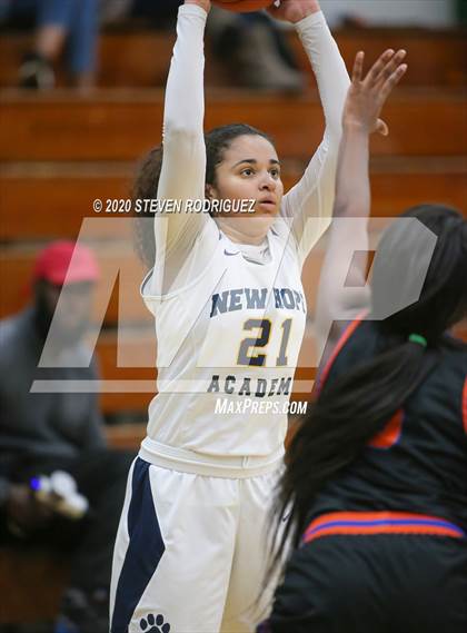 Thumbnail 1 in New Hope Academy vs. Benson Tech (MLK Showcase) photogallery.