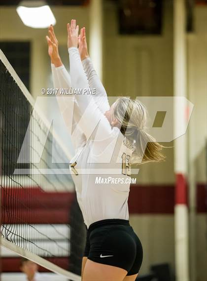 Thumbnail 2 in Pine Bush @ Kingston photogallery.