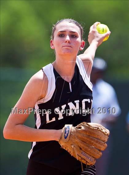 Thumbnail 2 in Bishop Lynch vs Nolan Catholic (TAPPS 5A Final) photogallery.