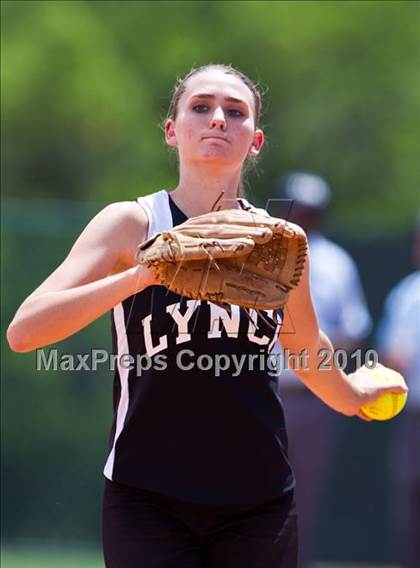 Thumbnail 2 in Bishop Lynch vs Nolan Catholic (TAPPS 5A Final) photogallery.