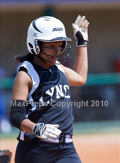 Thumbnail 2 in Bishop Lynch vs Nolan Catholic (TAPPS 5A Final) photogallery.