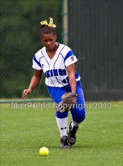 Thumbnail 1 in Bishop Lynch vs Nolan Catholic (TAPPS 5A Final) photogallery.