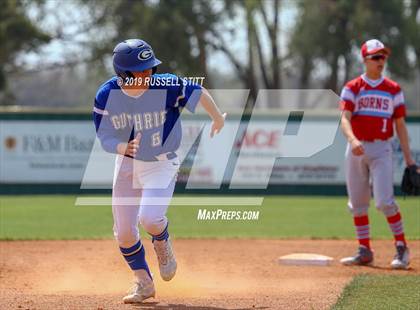 Thumbnail 1 in Guthrie vs Chisholm photogallery.