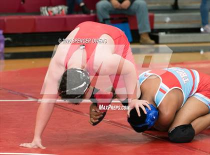 Thumbnail 3 in So Meck 7 4A Conference Tournament photogallery.