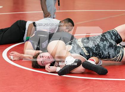 Thumbnail 2 in So Meck 7 4A Conference Tournament photogallery.