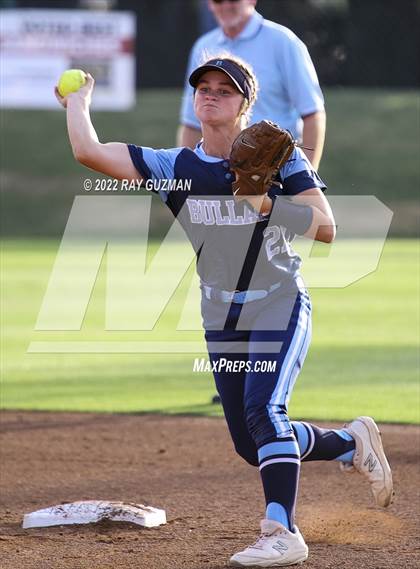 Thumbnail 1 in Bullard vs. Hanford (CIFCS Division 2 Championship) photogallery.