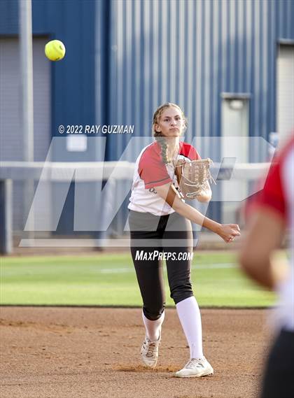 Thumbnail 2 in Bullard vs. Hanford (CIFCS Division 2 Championship) photogallery.