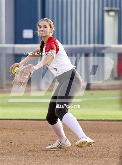 Thumbnail 3 in Bullard vs. Hanford (CIFCS Division 2 Championship) photogallery.