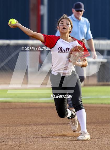 Thumbnail 3 in Bullard vs. Hanford (CIFCS Division 2 Championship) photogallery.