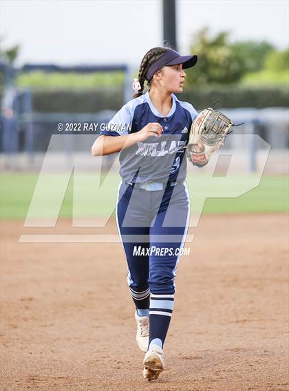 Thumbnail 2 in Bullard vs. Hanford (CIFCS Division 2 Championship) photogallery.