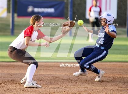Thumbnail 2 in Bullard vs. Hanford (CIFCS Division 2 Championship) photogallery.