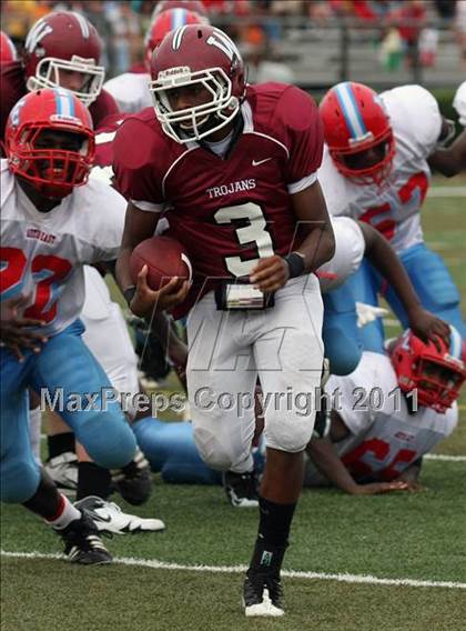 Thumbnail 2 in Austin-East @ Morristown-Hamblen West photogallery.