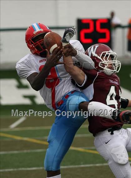 Thumbnail 3 in Austin-East @ Morristown-Hamblen West photogallery.