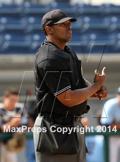 Thumbnail 3 in Etiwanda vs. Los Osos photogallery.