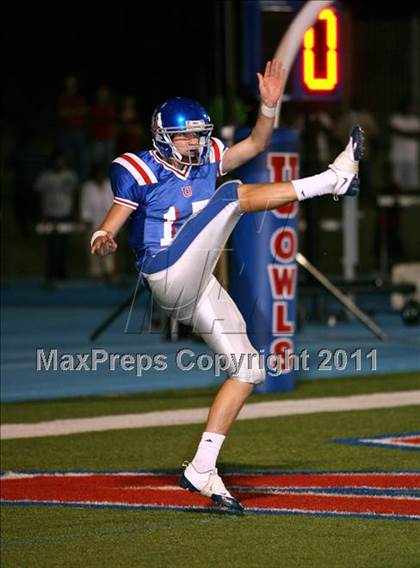 Thumbnail 3 in South Panola @ Memphis University photogallery.