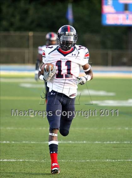 Thumbnail 3 in South Panola @ Memphis University photogallery.