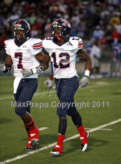 Thumbnail 2 in South Panola @ Memphis University photogallery.