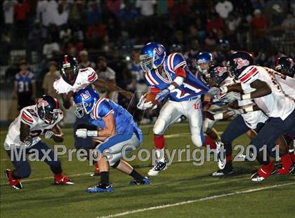 Thumbnail 2 in South Panola @ Memphis University photogallery.