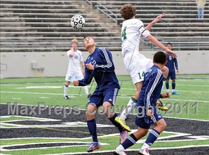 Thumbnail 2 in Bell [L. D.] vs Carroll (Dragon Invitational) photogallery.