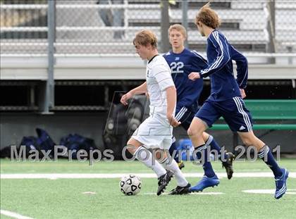 Thumbnail 2 in Bell [L. D.] vs Carroll (Dragon Invitational) photogallery.