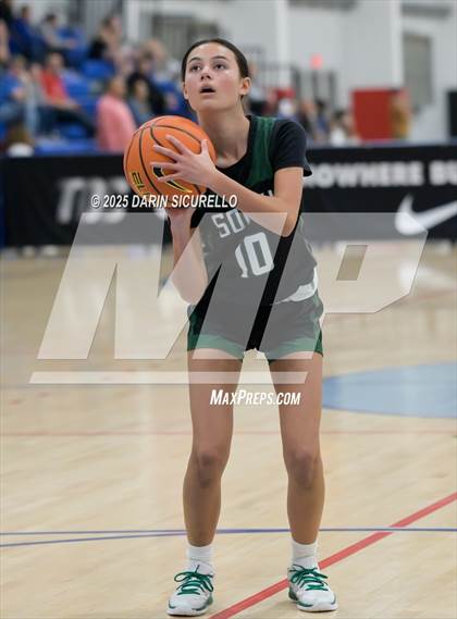 Thumbnail 1 in South vs. Casteel (Nike Tournament of Champions) photogallery.