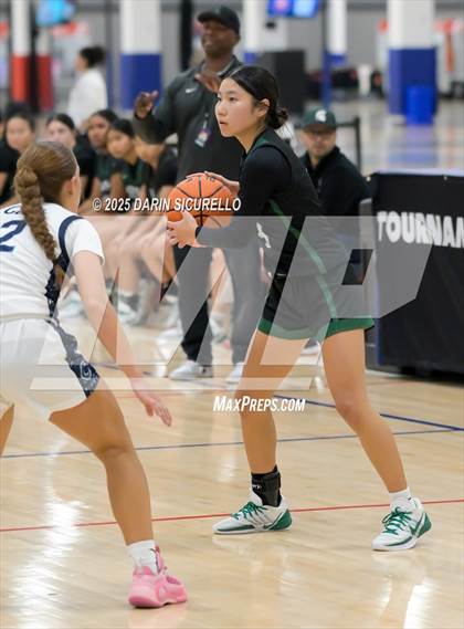 Thumbnail 2 in South vs. Casteel (Nike Tournament of Champions) photogallery.