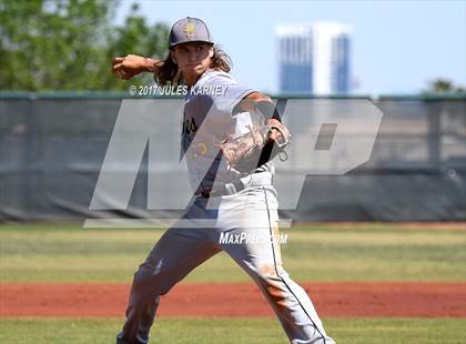 Thumbnail 3 in Spring Valley vs. Boulder City (Grizzly Invitational) photogallery.