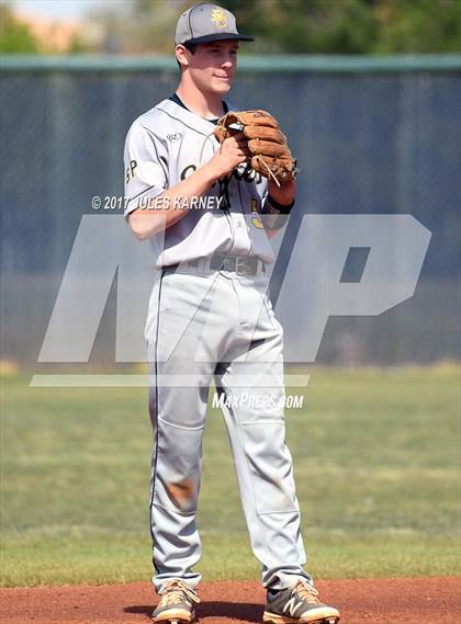 Thumbnail 2 in Spring Valley vs. Boulder City (Grizzly Invitational) photogallery.
